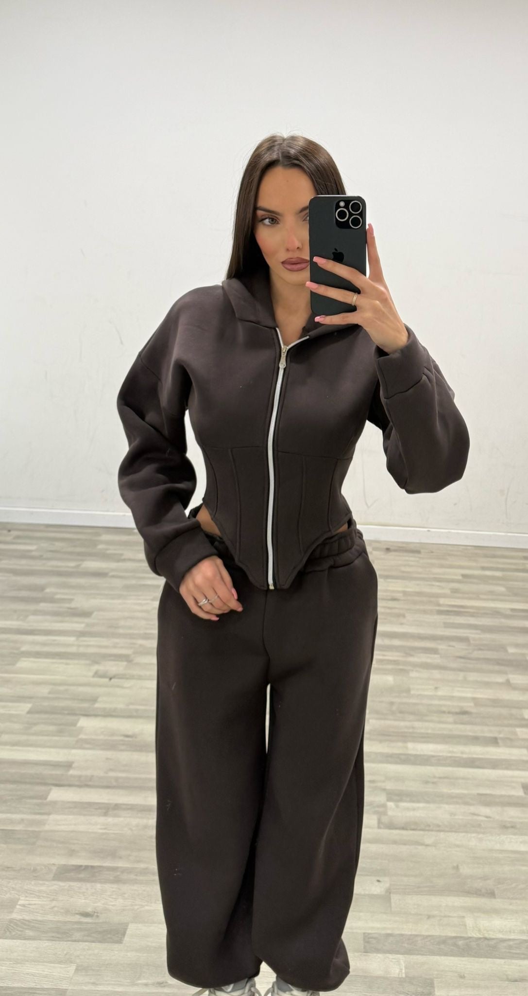 tuta con felpa con zip key