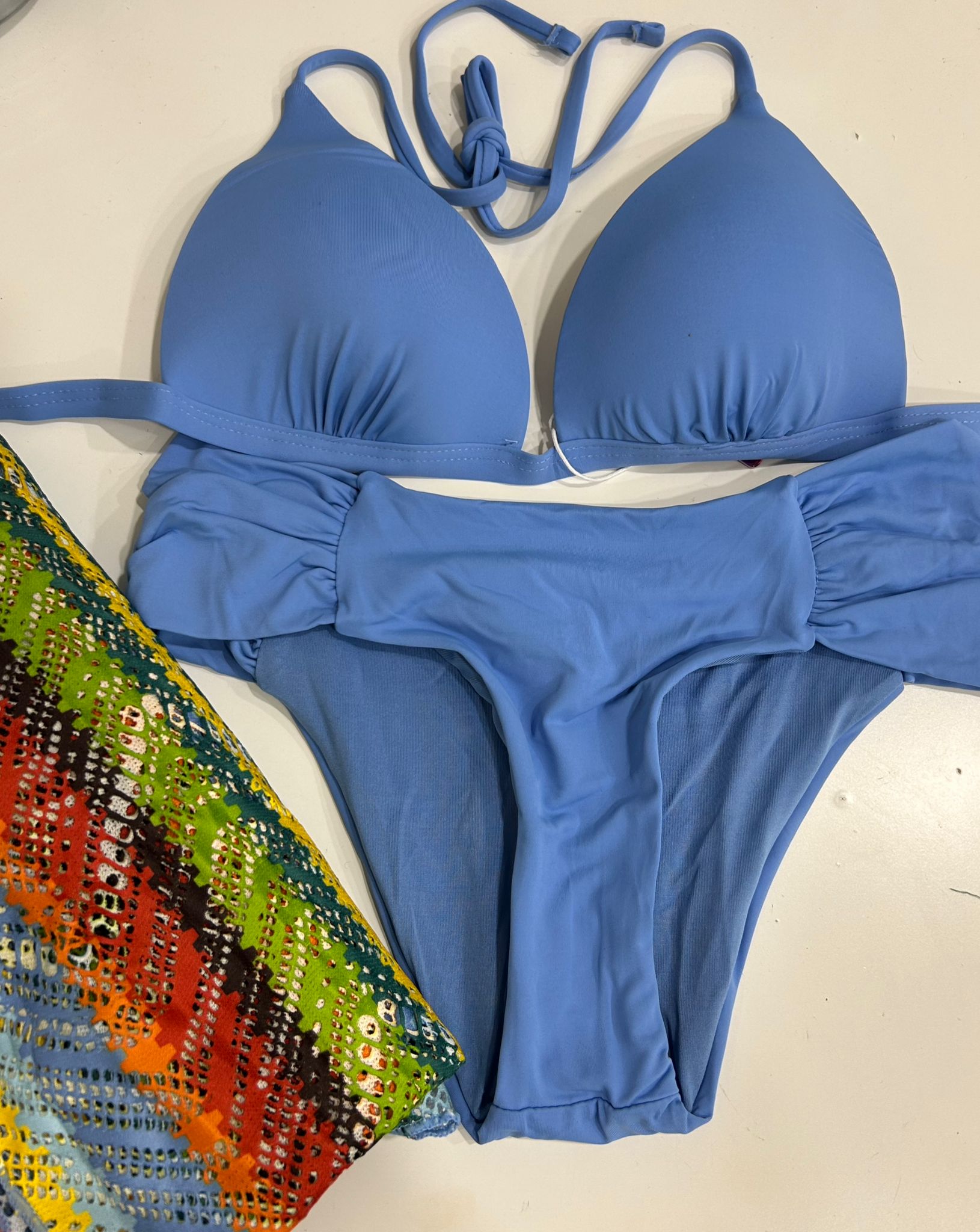 costume con pantalone multicolor