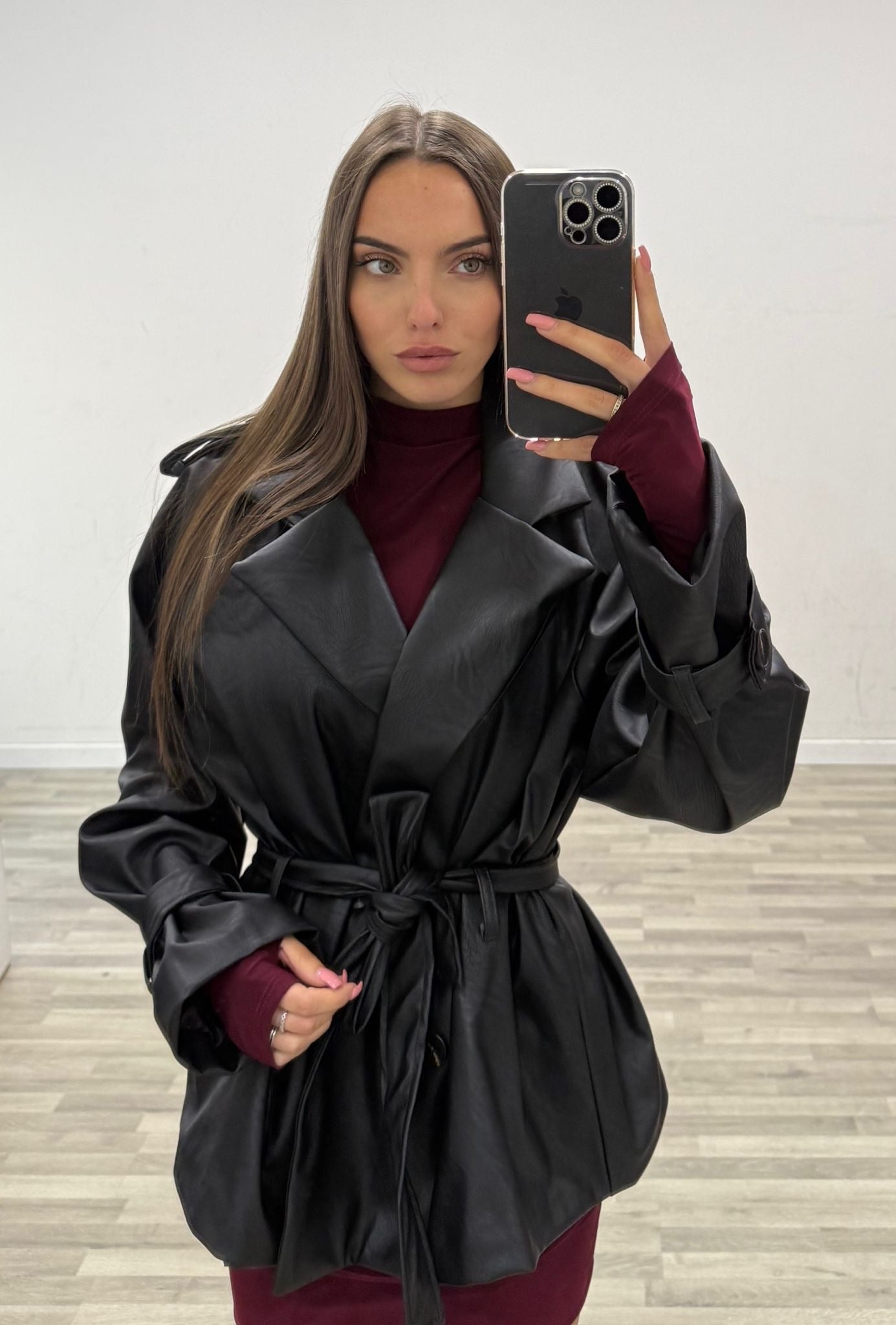 trench corto in ecopelle