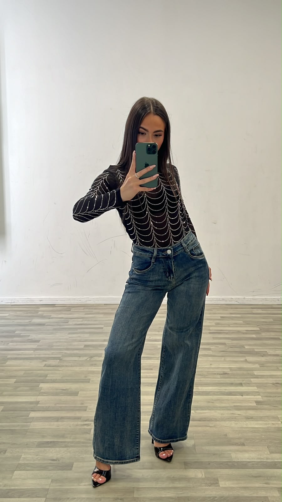 body velato con brillantini onde
