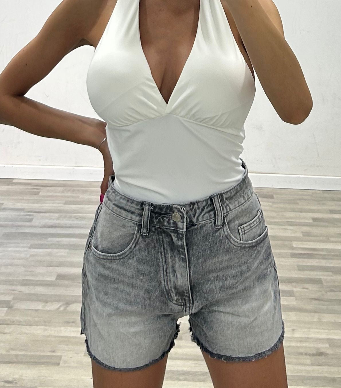 short di jeans grigio chiaro