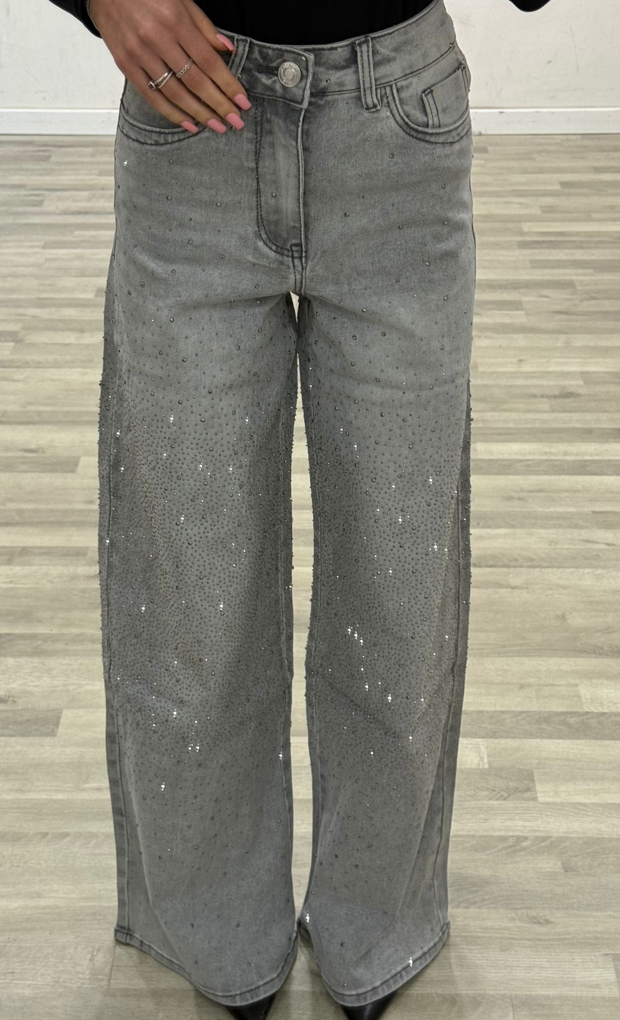jeans grigio con strass