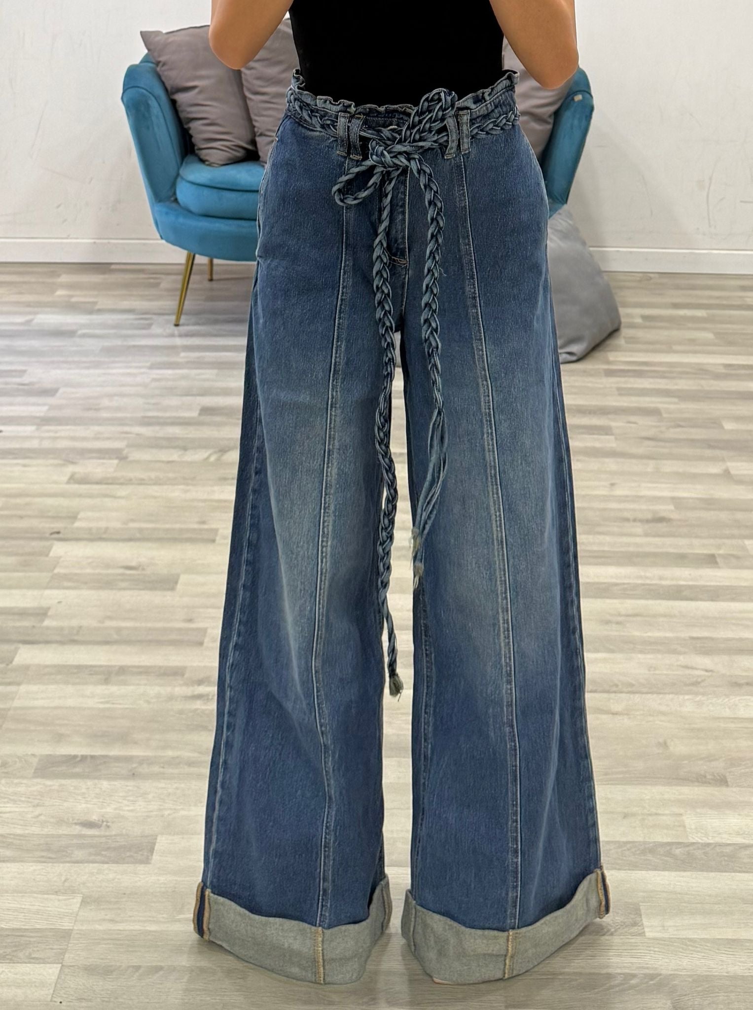 jeans con cintura intarsiata