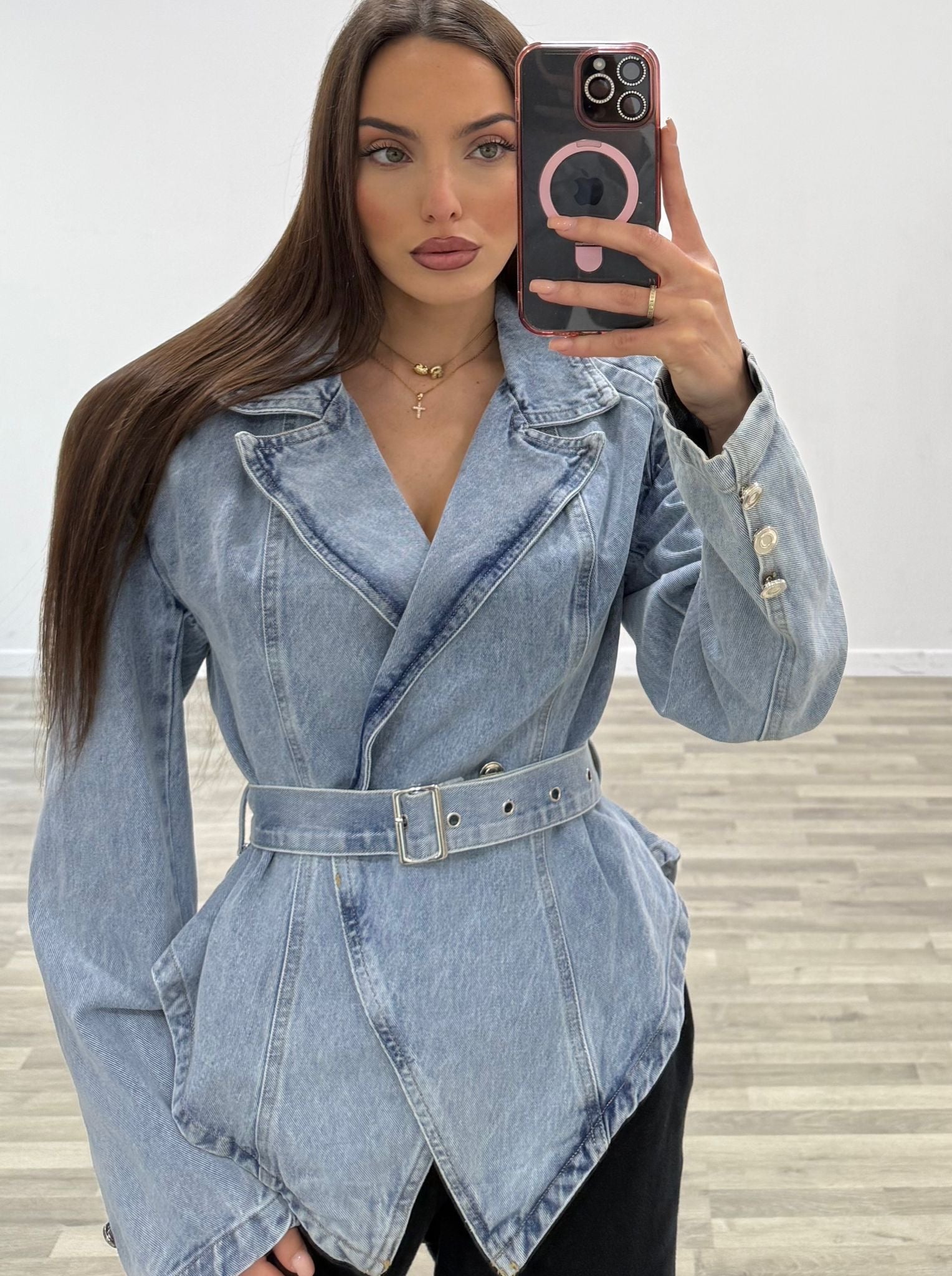 giacca di jeans con cintura