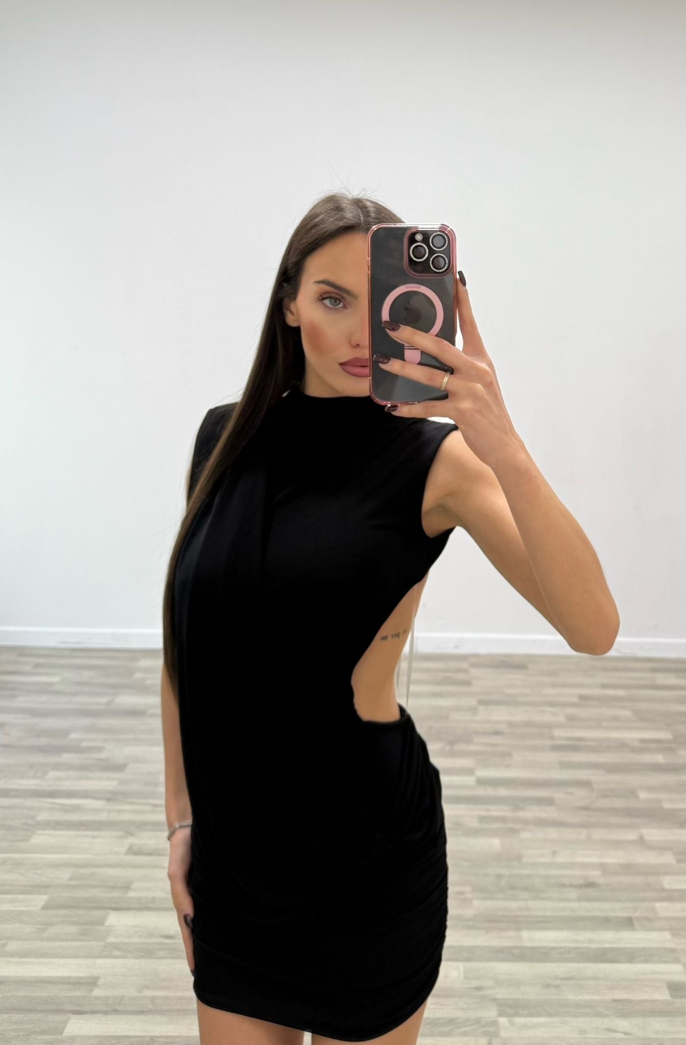 vestitino simy scollato dietro