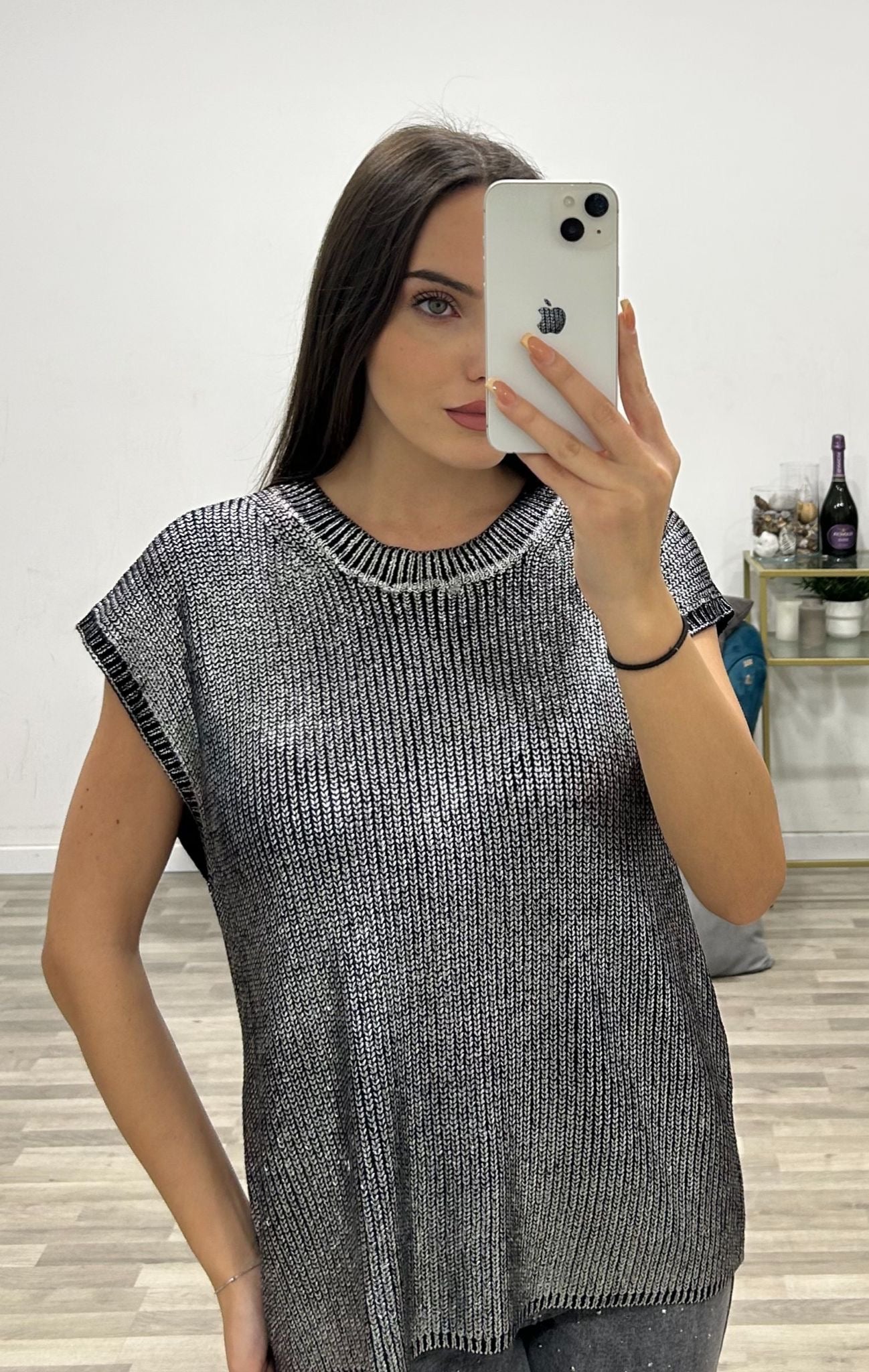 maglia argentata senza maniche