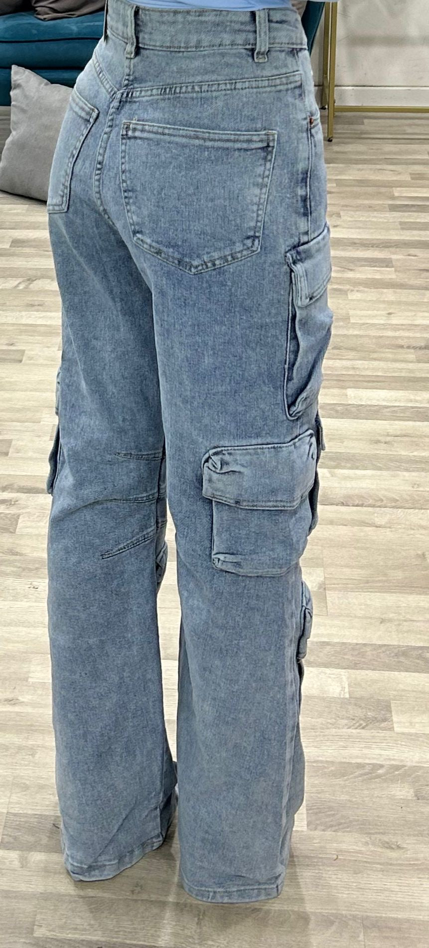 jeans cargo chiaro