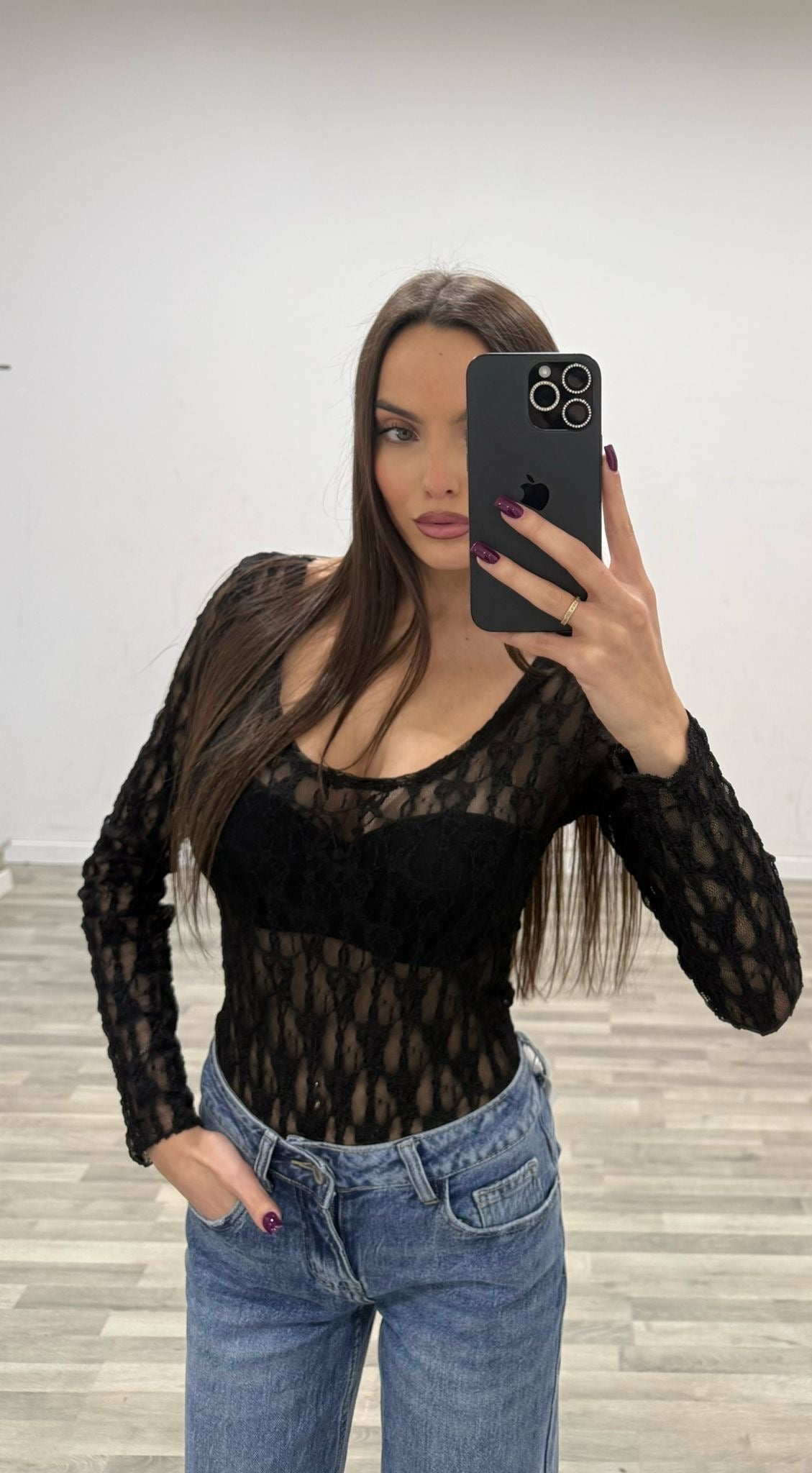 body in pizzo scollo madonna