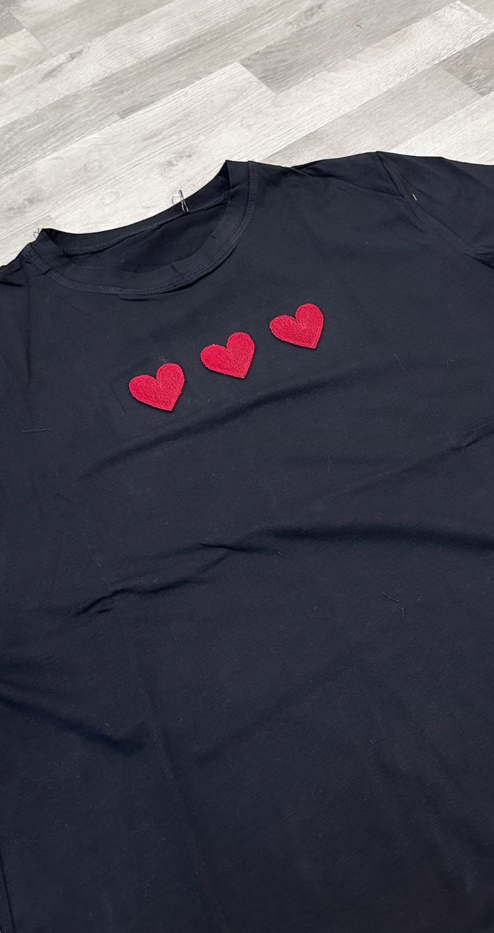 t-shirt tris di cuore