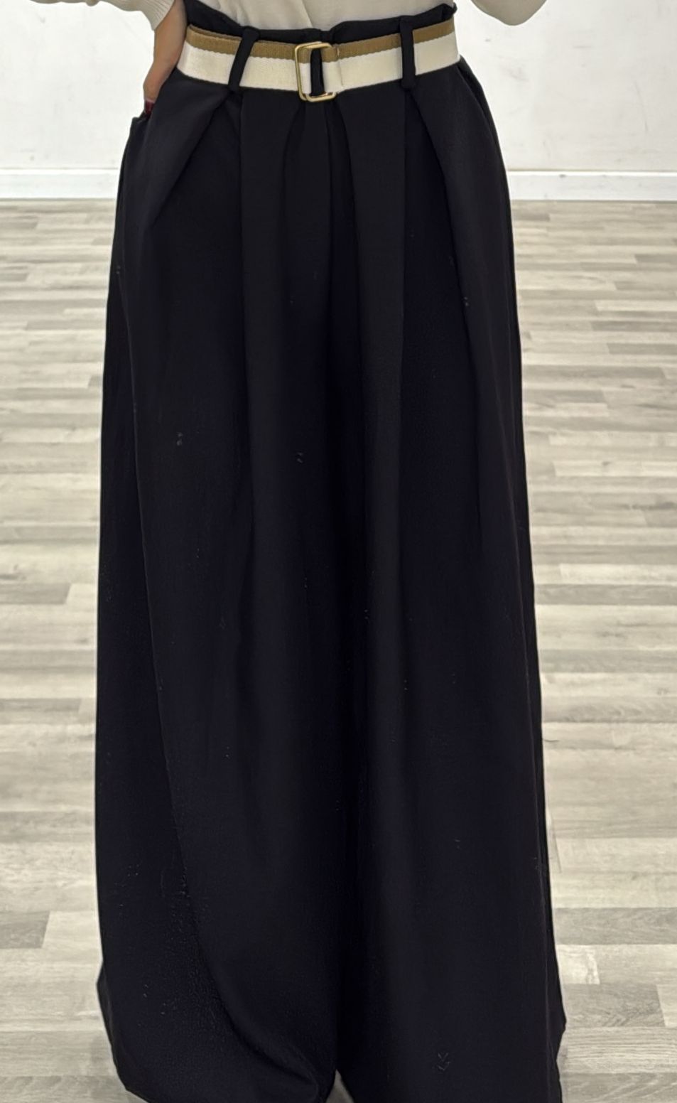 pantalone palazzo con cintura