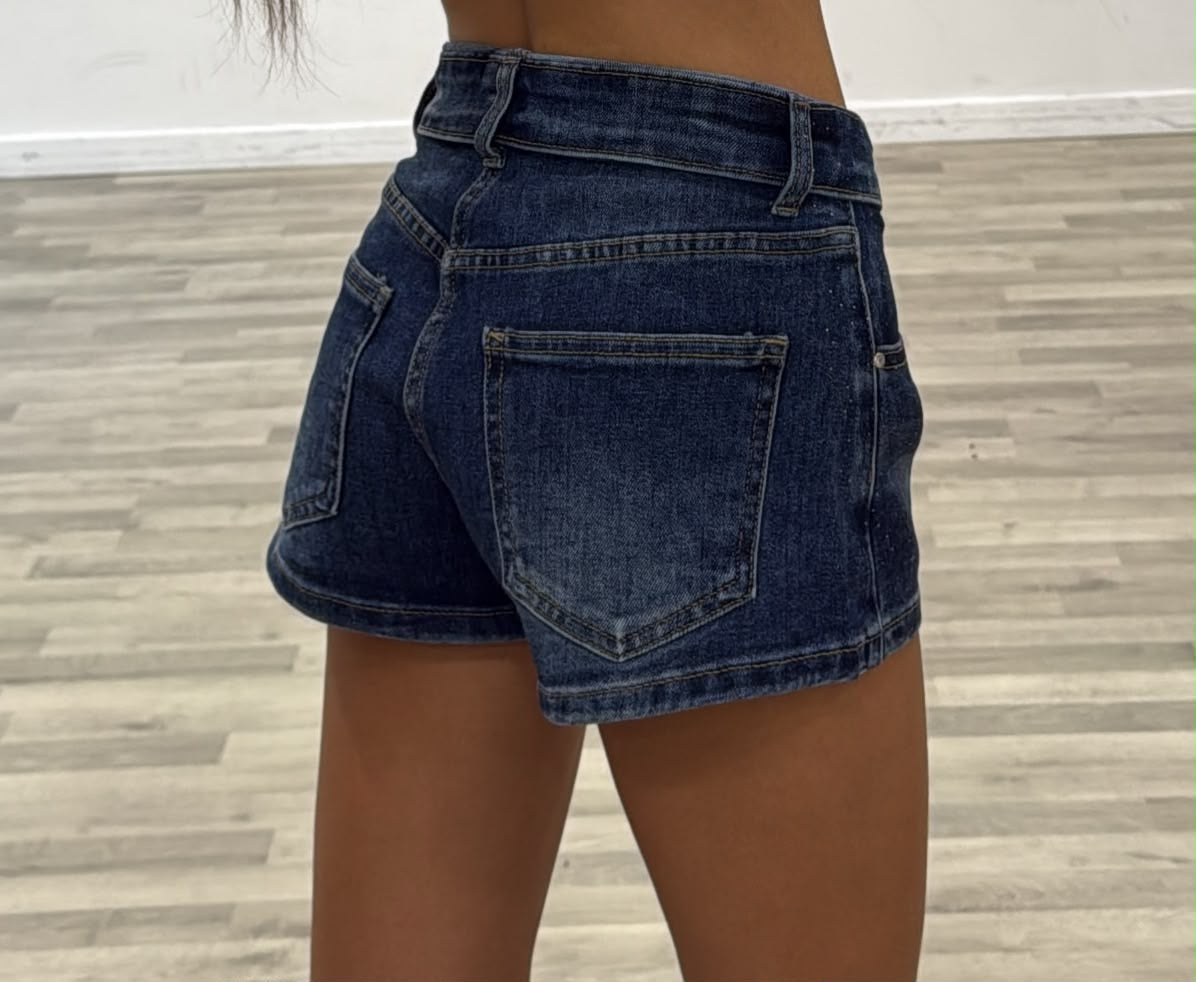 short con risvolto e glitter argento