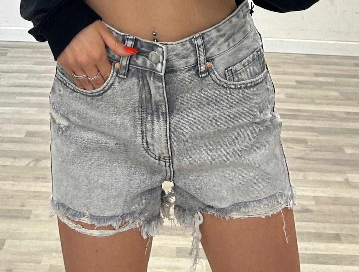 short sfrangiato chiaro