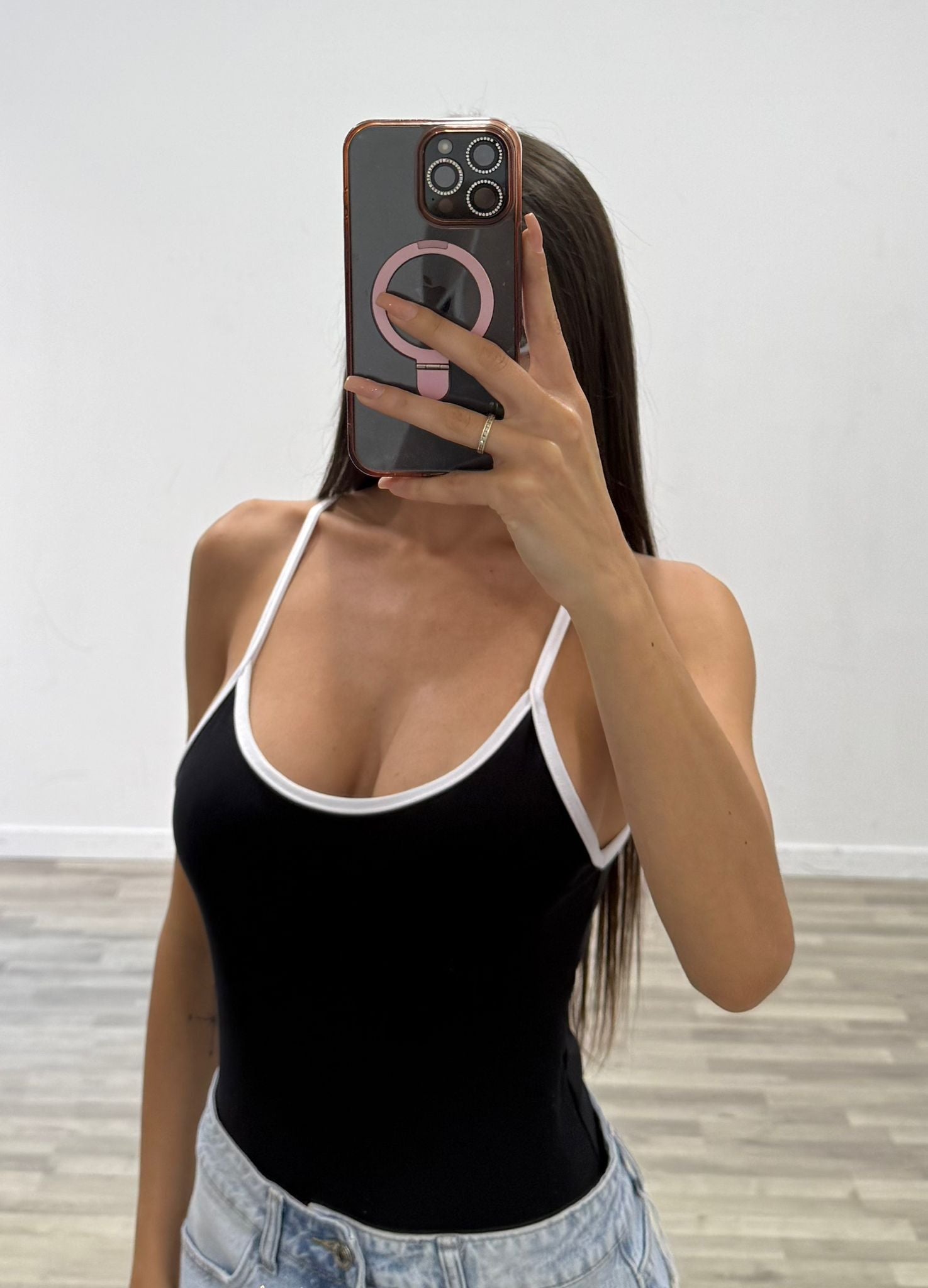 body bicolors