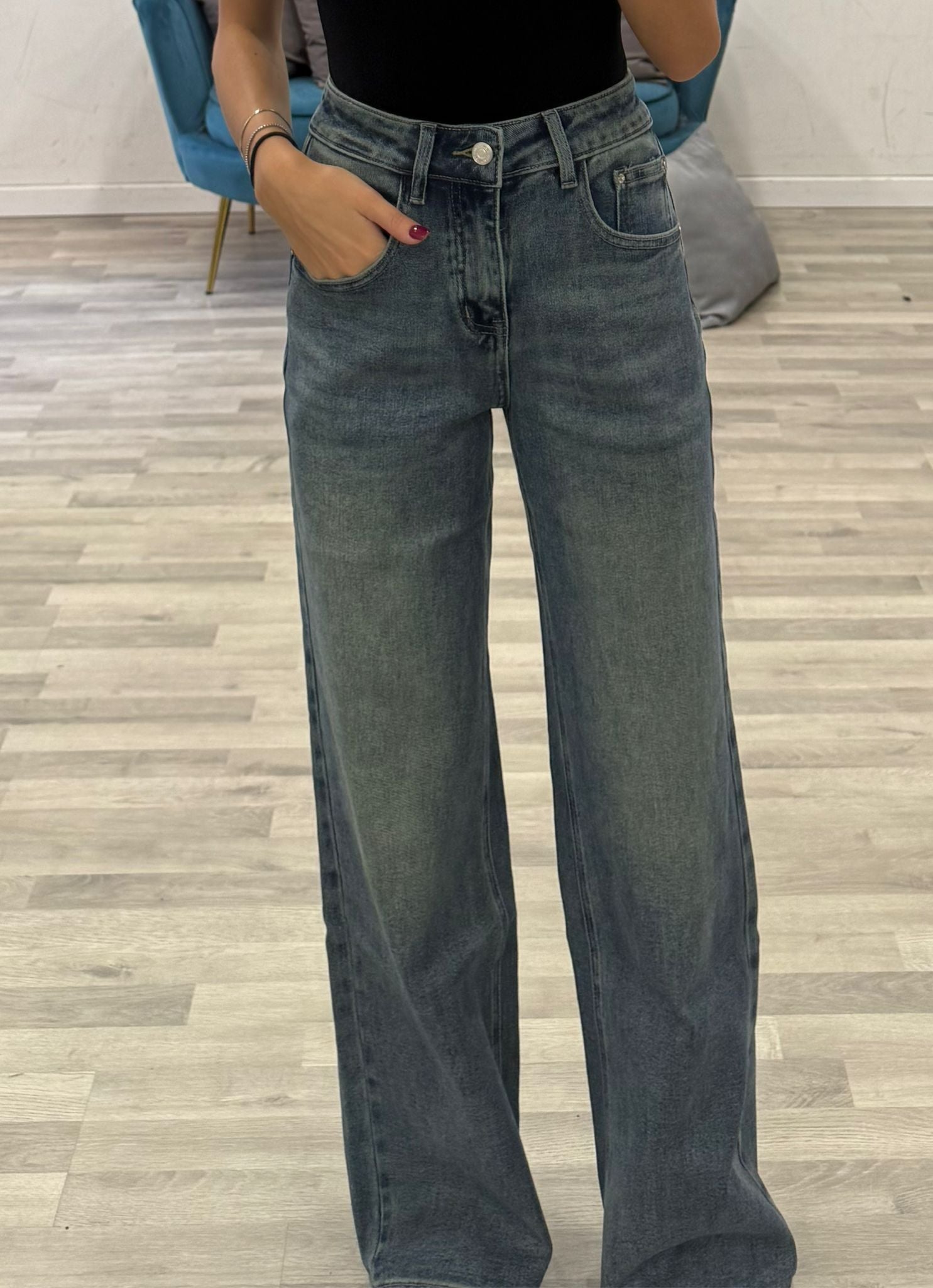 jeans con tasche in strass