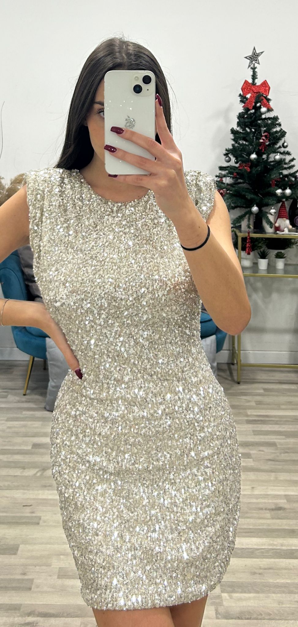 vestitino paillettes scollato dietro