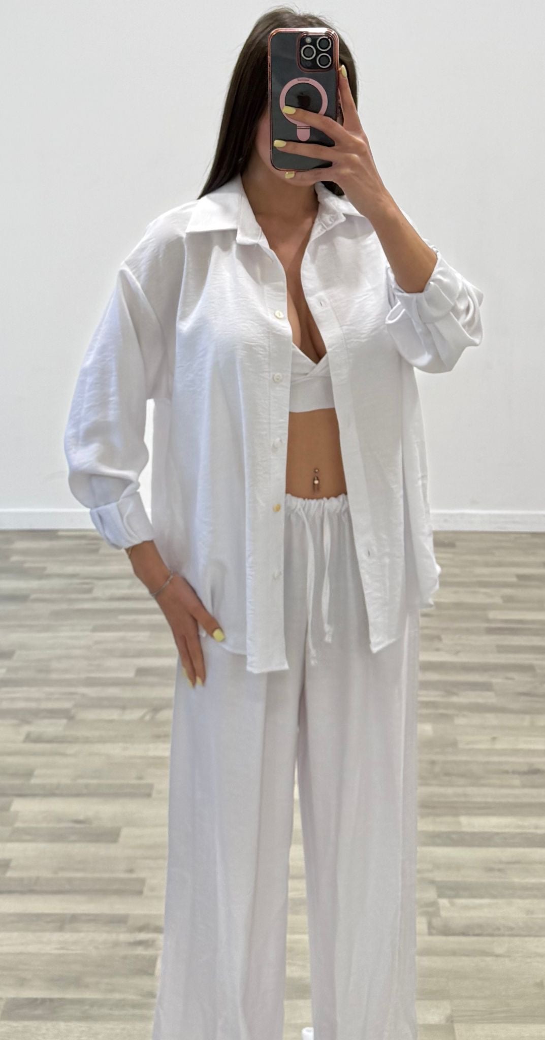 completo camicia top e pantalone