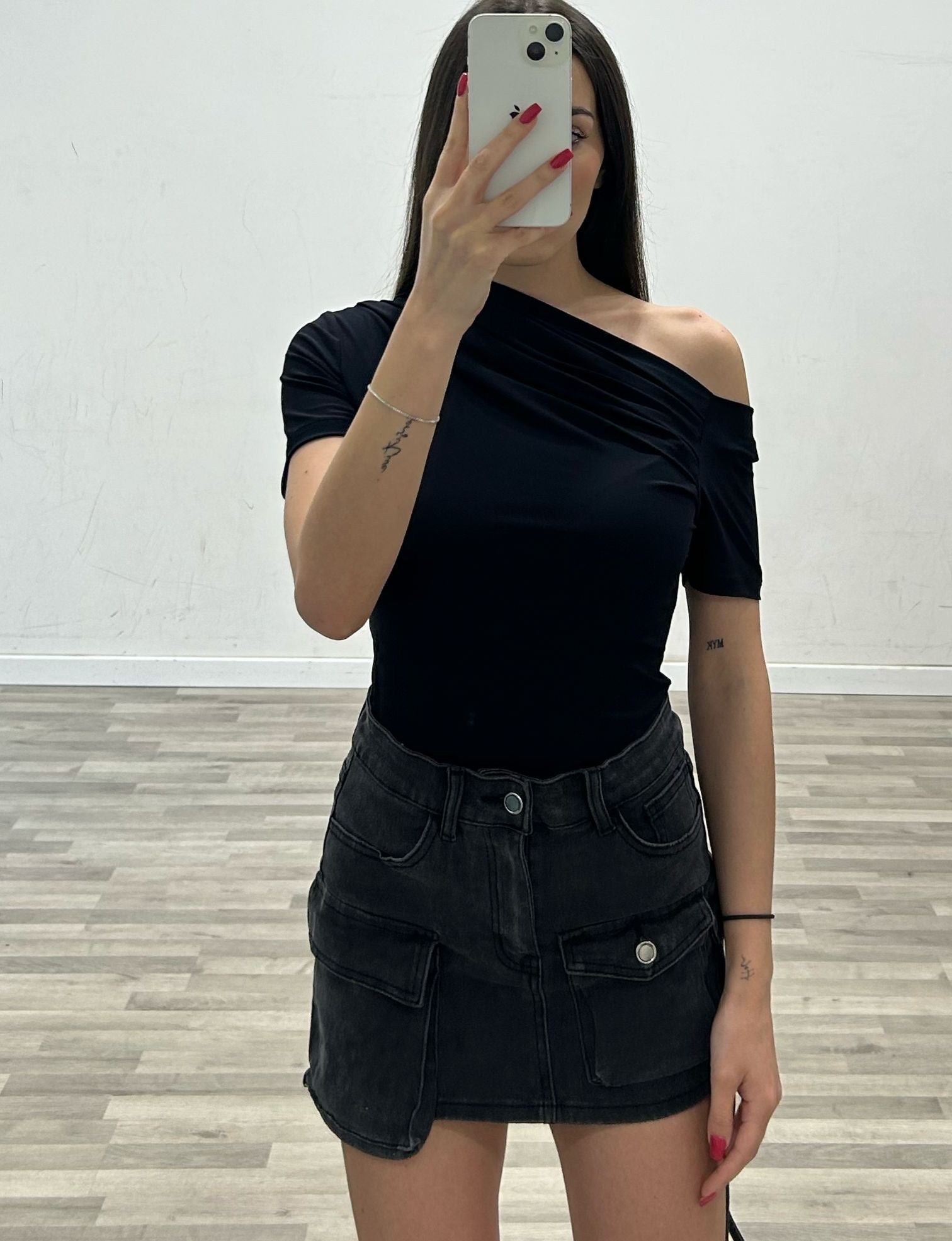 body kim mezza manica