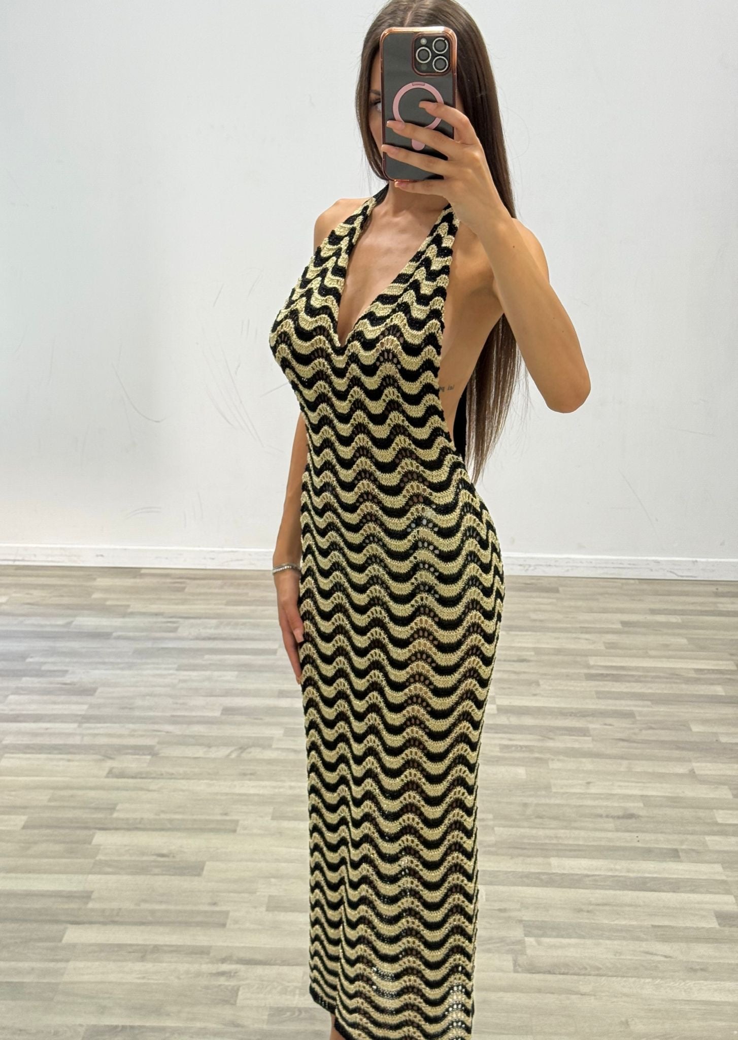 vestito in fettuccia onde