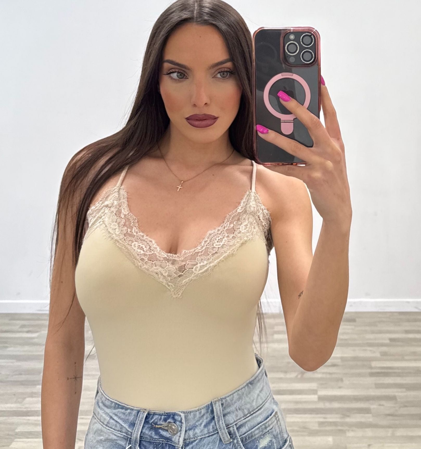 body con pizzo a bretelline