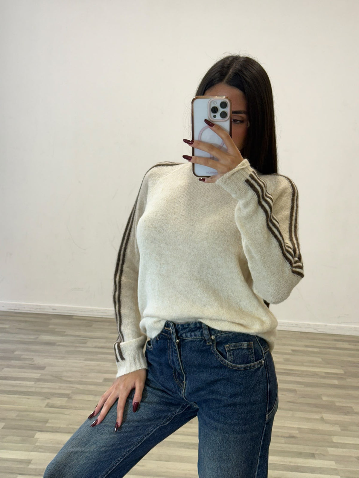 pull con righe laterali
