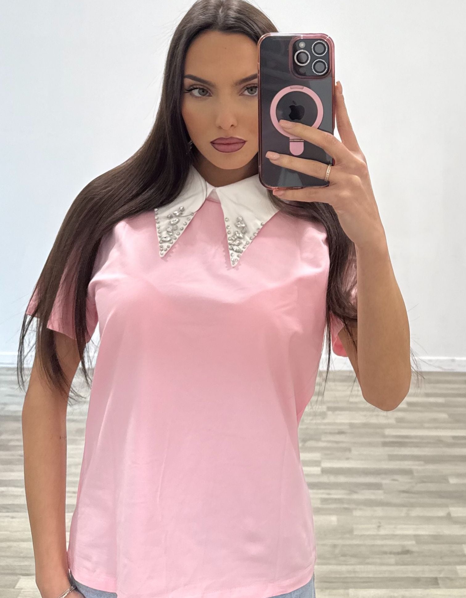 polo in cotone con collo in strass