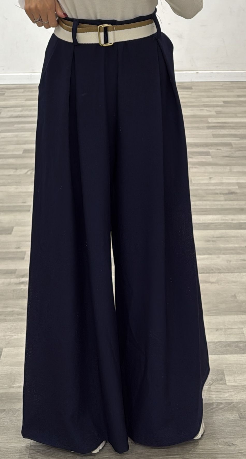 pantalone palazzo con cintura