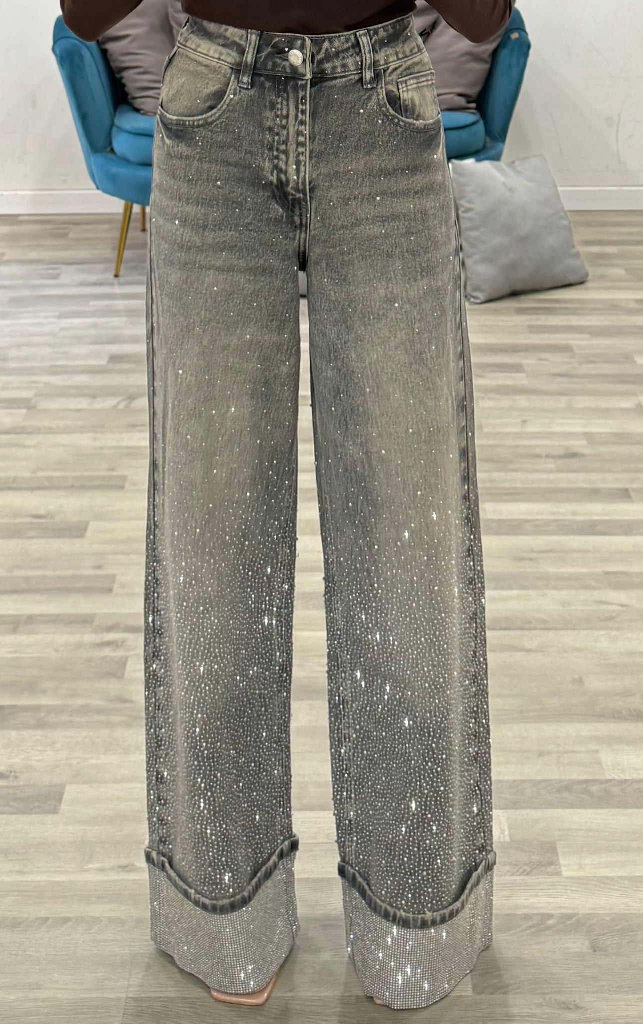 jeans con risvolto sabbiato