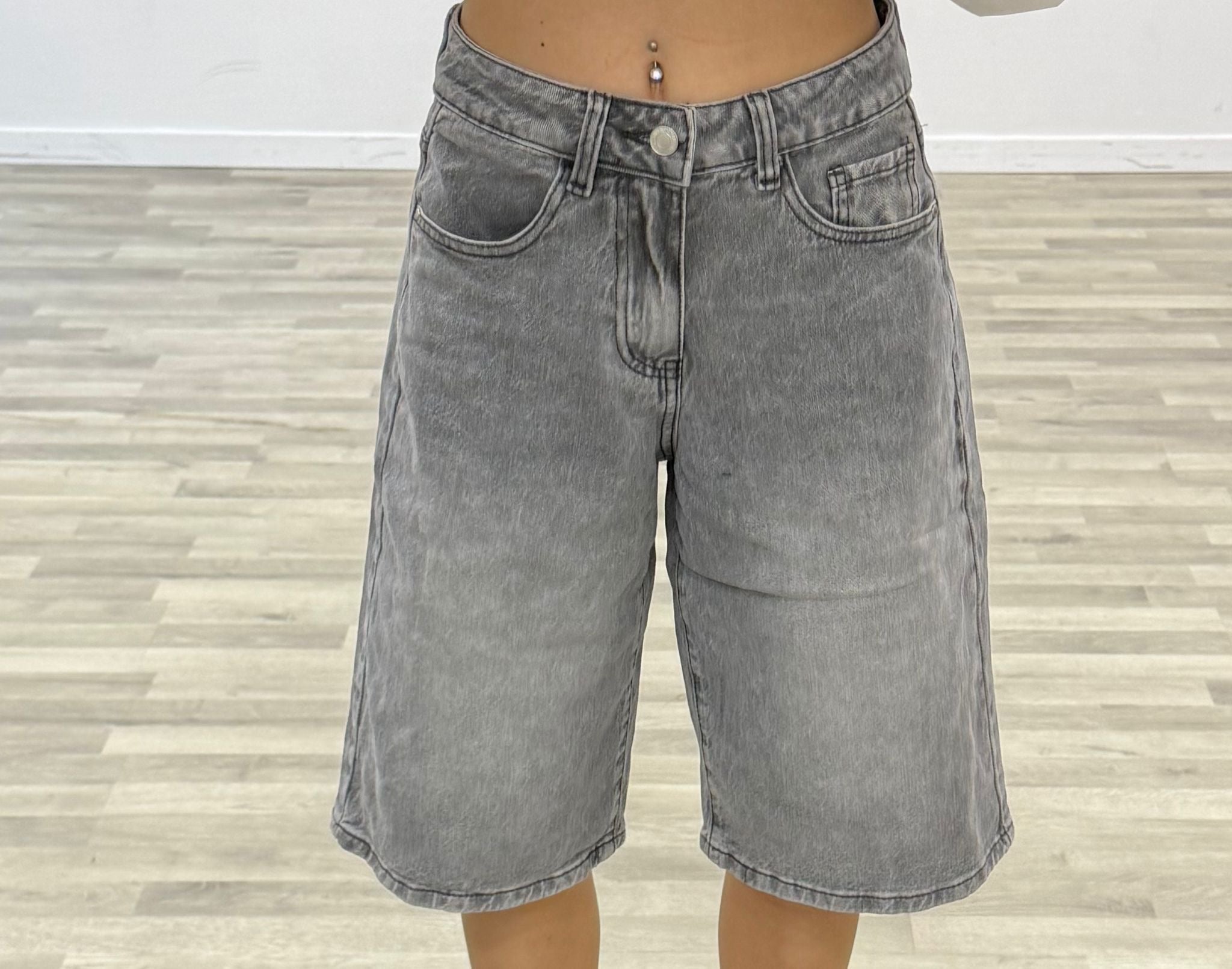 bermuda con tasca glitter grigio