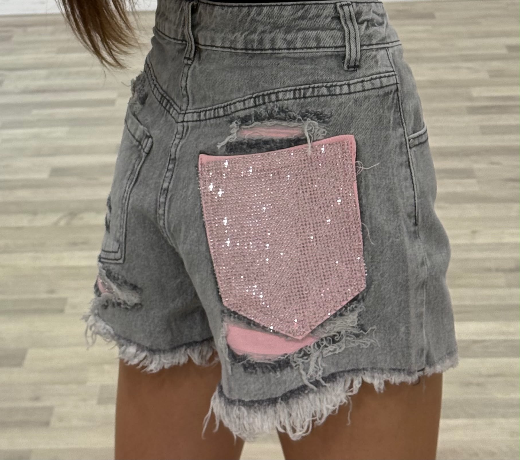 short di jeans grigio rosa