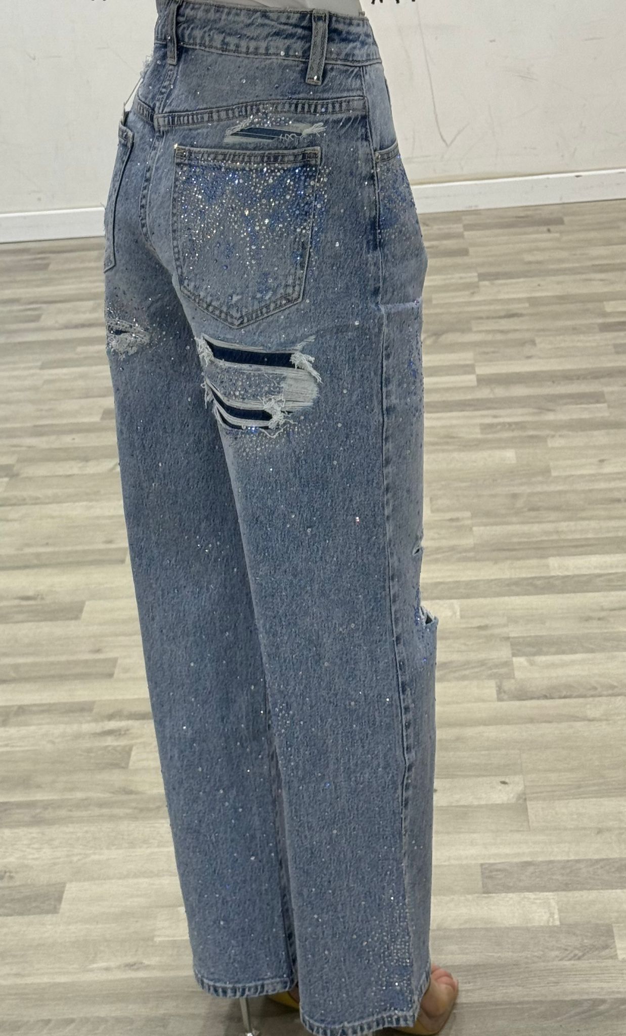jeans con brillantini azzurri