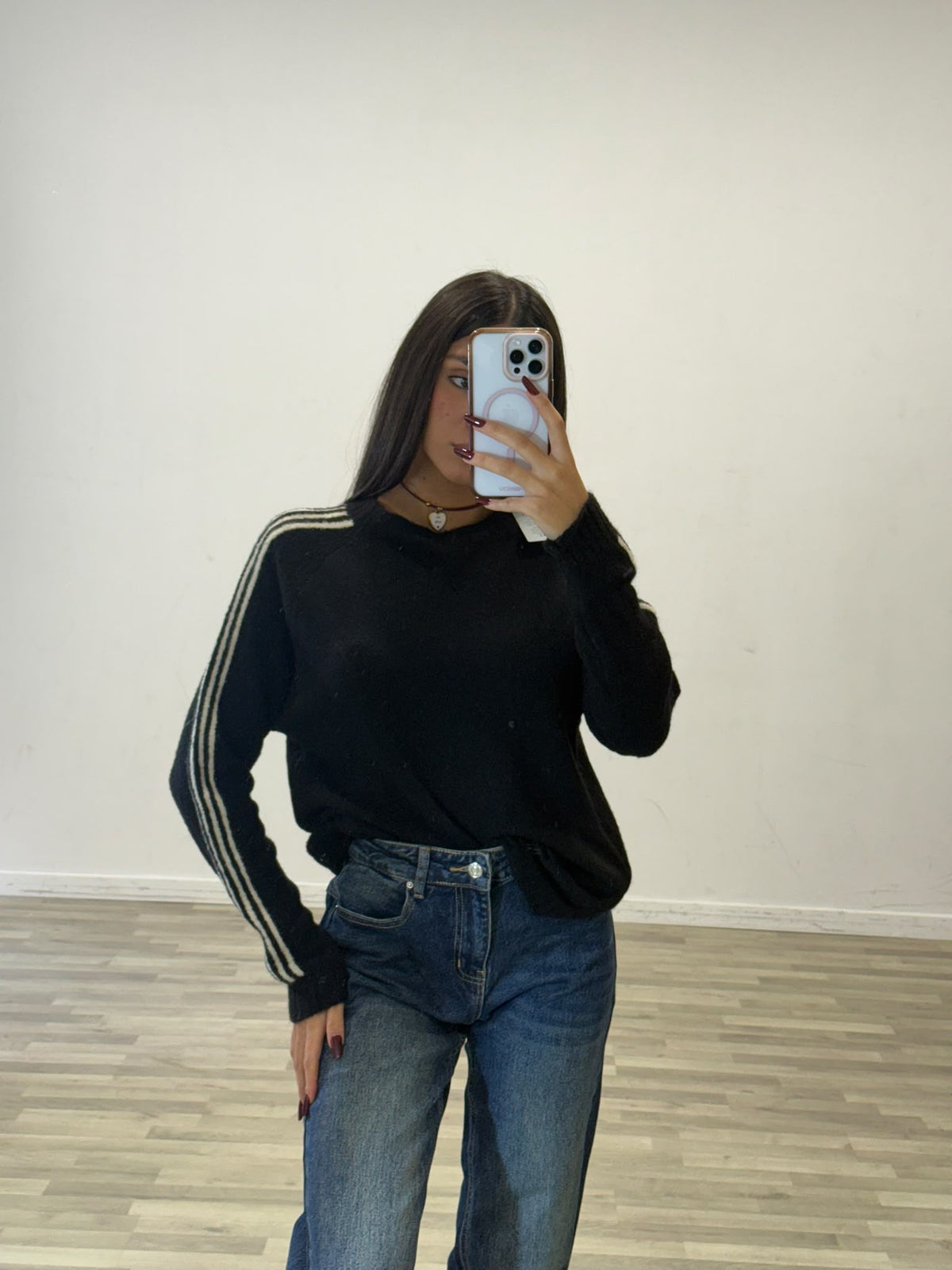 pull con righe laterali