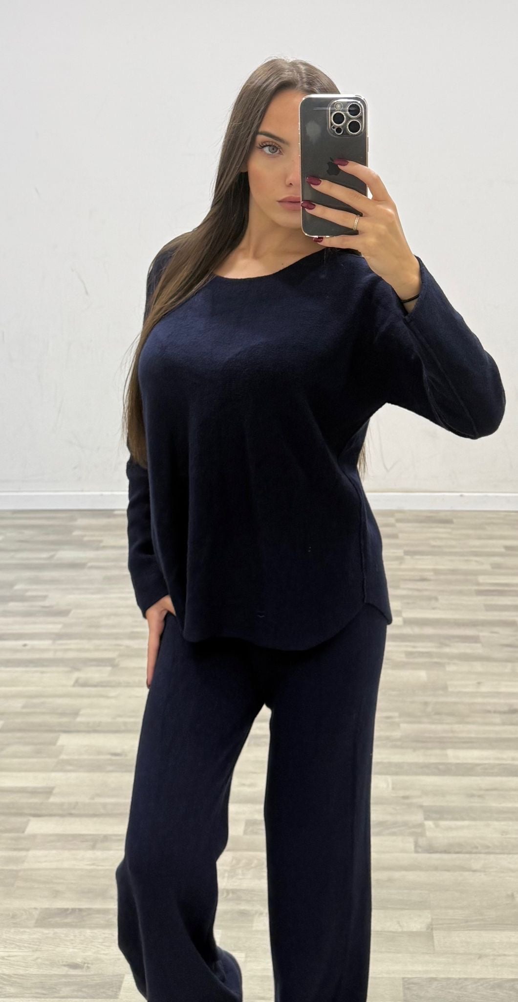 completo di lana scollo barca