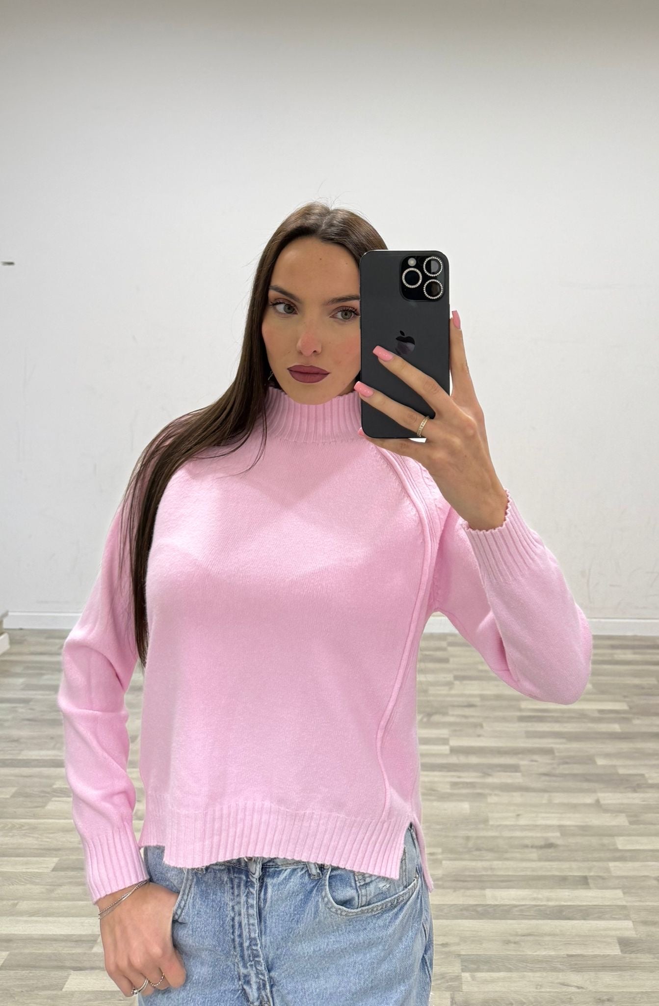 maglia lupetto only