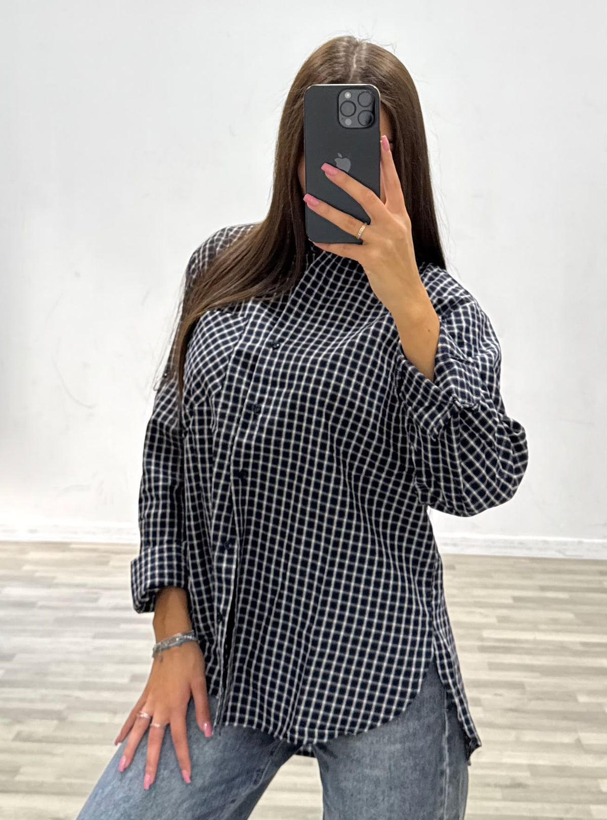 camicia over a quadri
