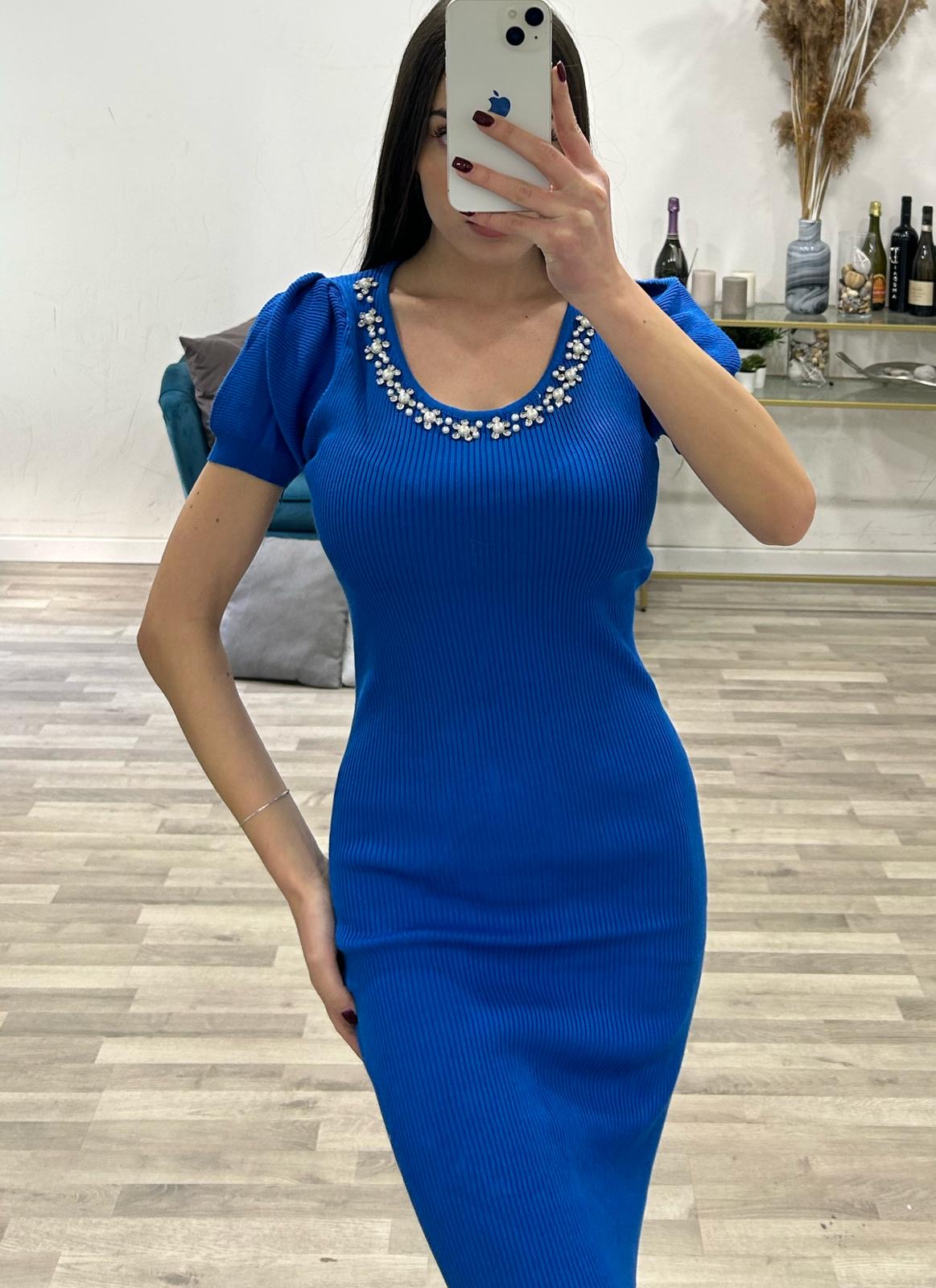 vestitino con collana