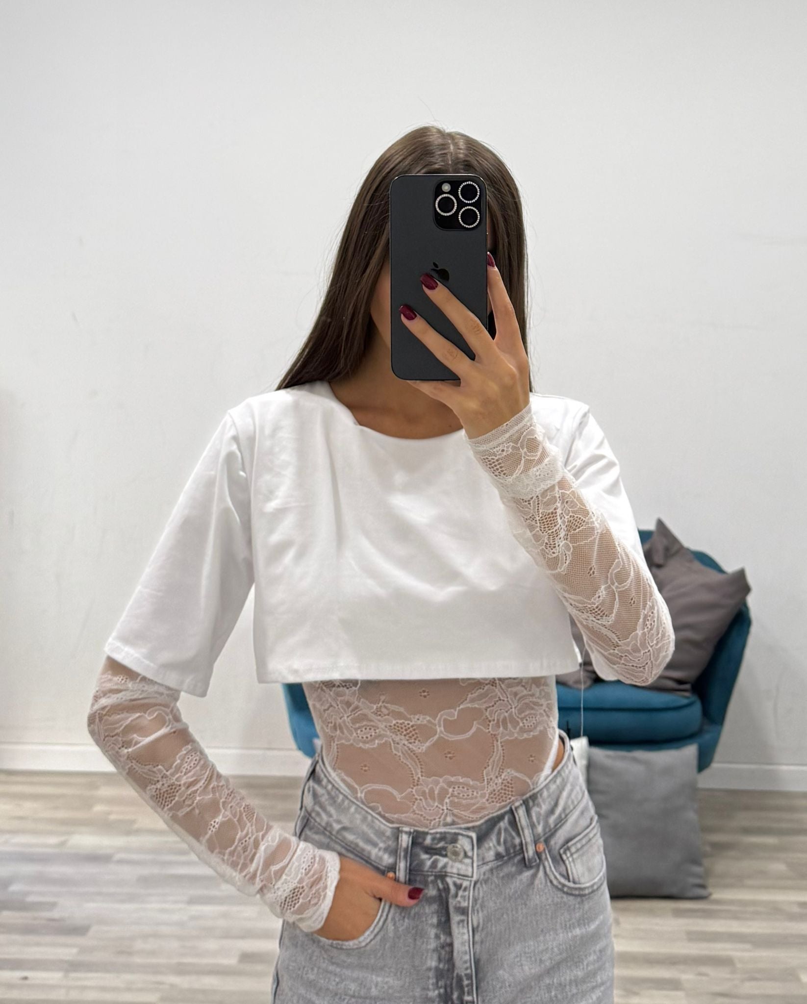 body con t-shirt manica in pizzo