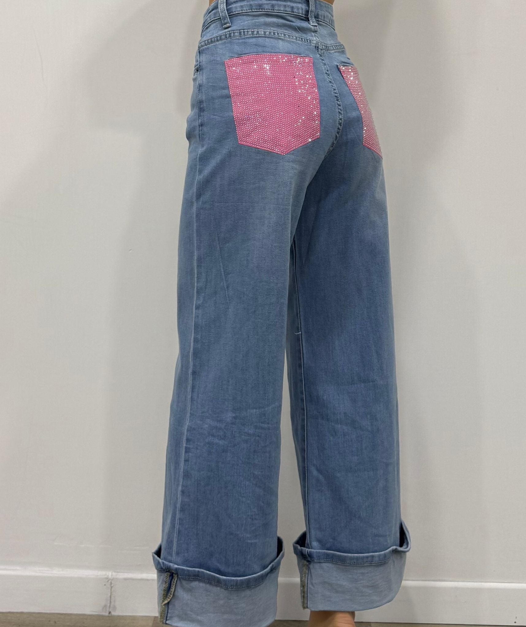 jeans con due tasche rosa