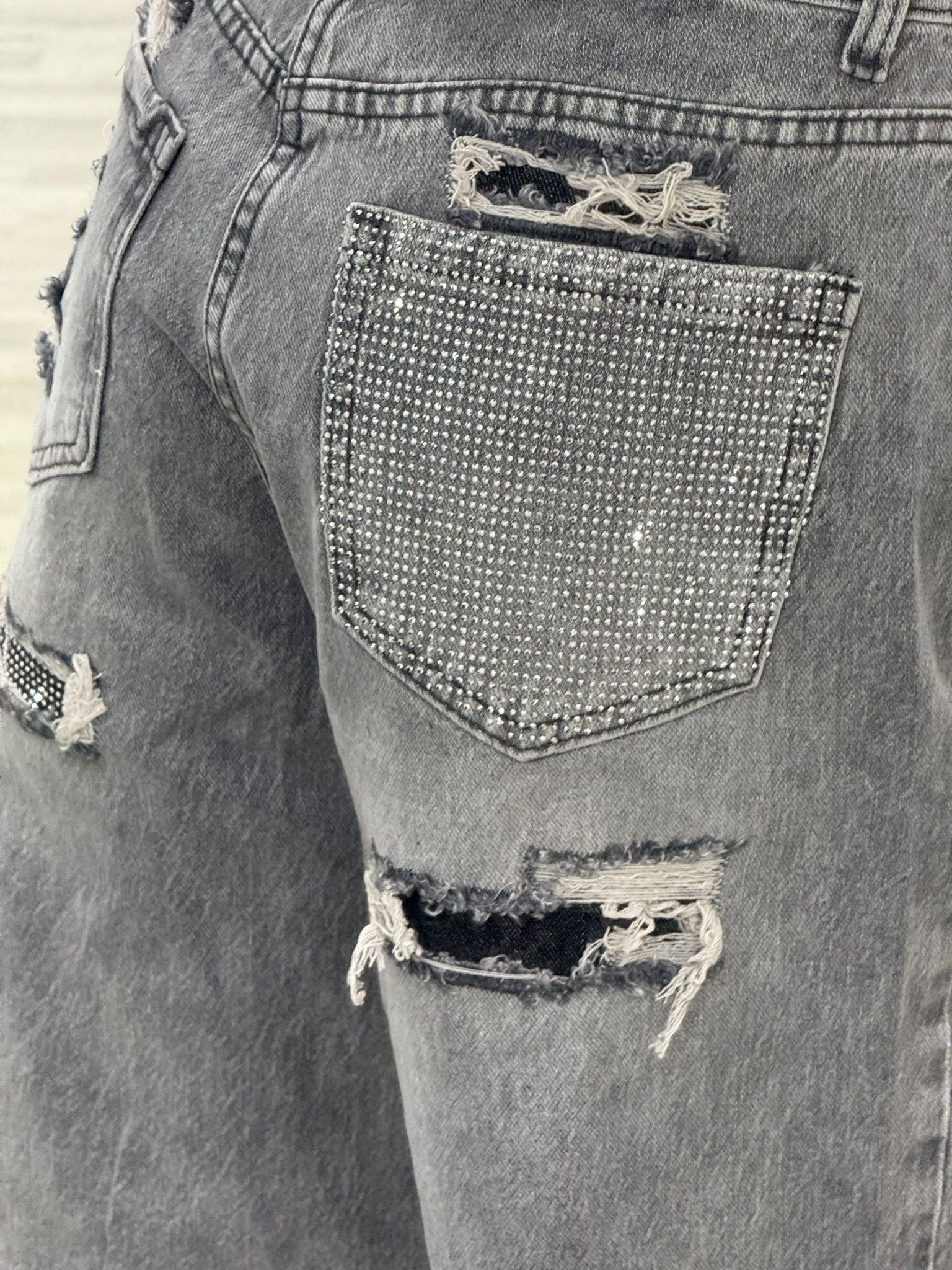 bermuda con tasca glitter grigio